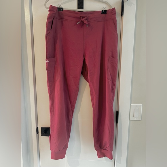 LUBDUB scrub bottoms - Picture 4 of 6